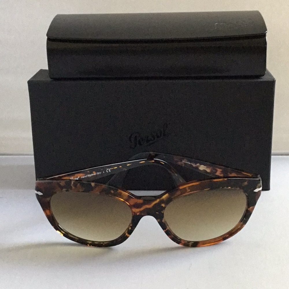 PERSOL SUNGLASSES LADIES.